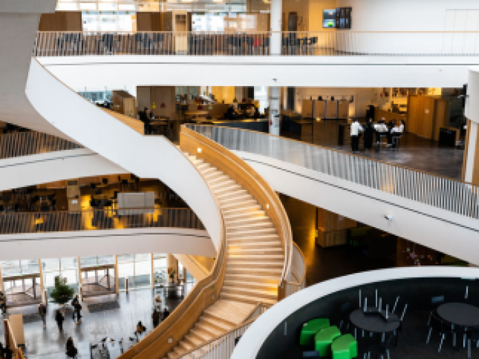 trappe i ørestad gymnasium